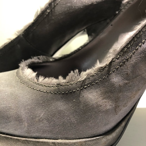 Metallic, gray satin heels 👠 - Picture 5 of 9